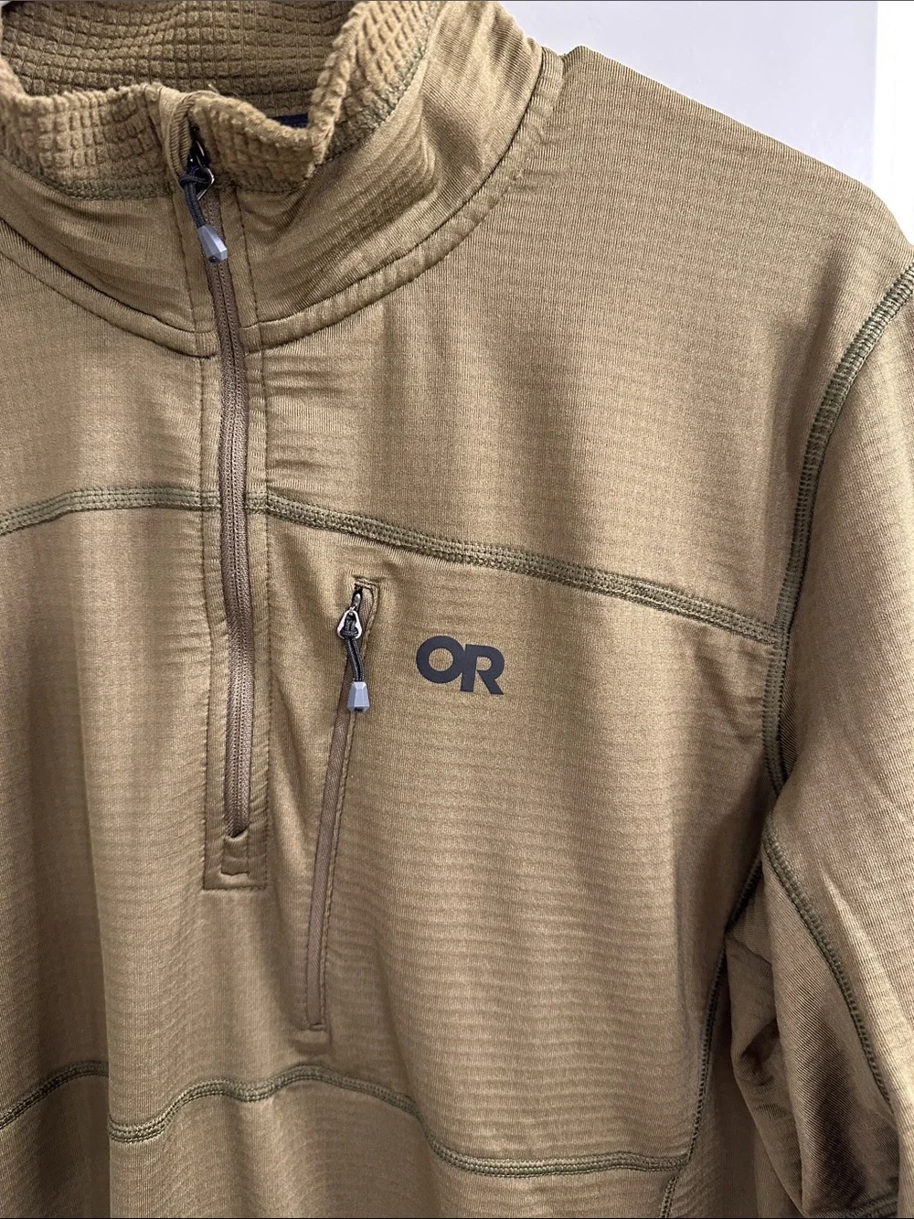 Outdoor Research Vigor Olive Green Quarter-Zip Pullover - men’s large